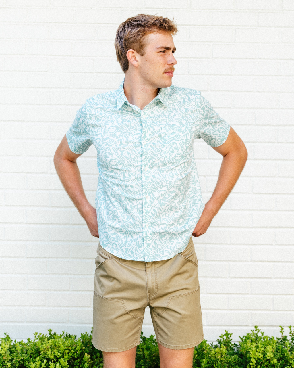 The Breeze Button Up - Floral Print