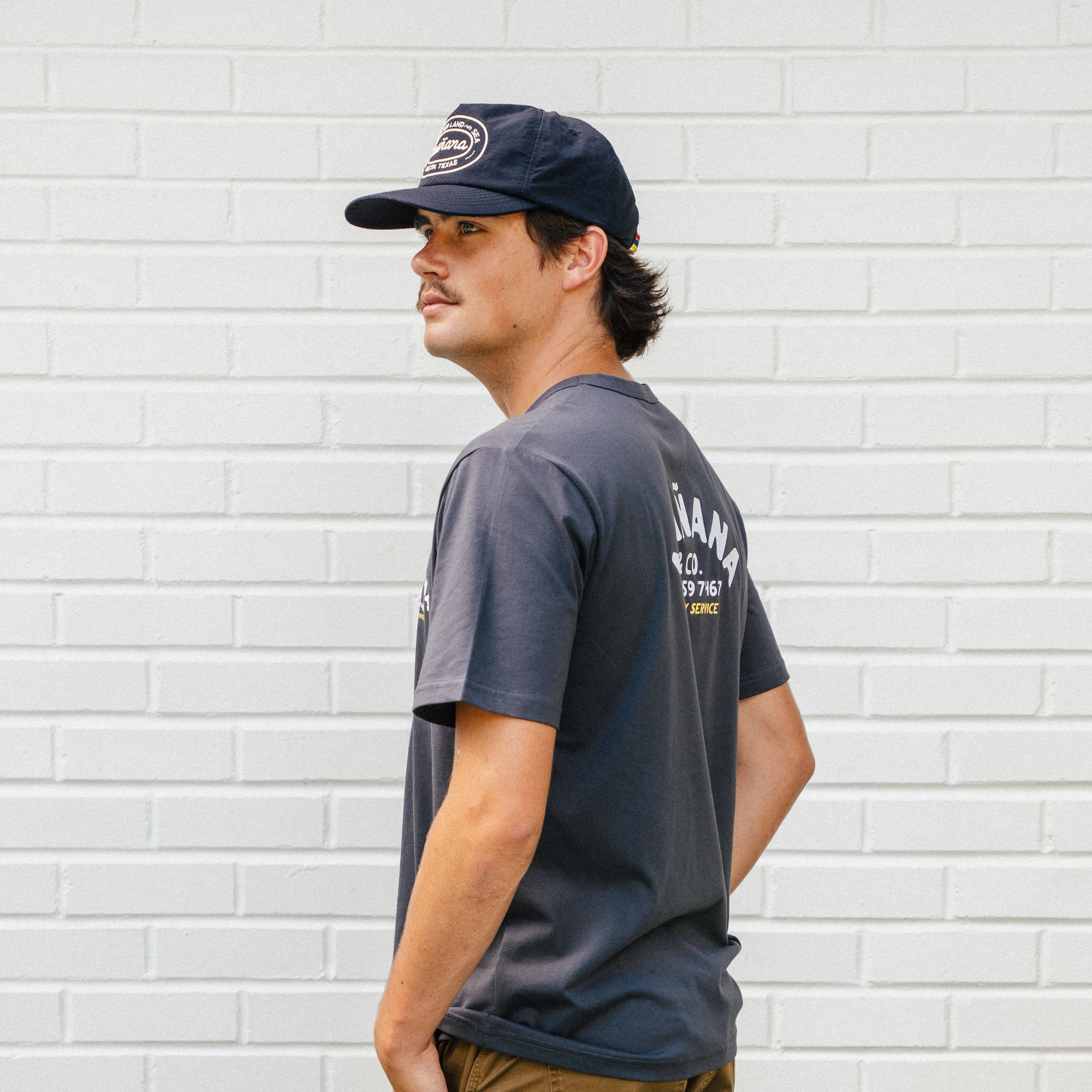Manana Shop Tee - Black