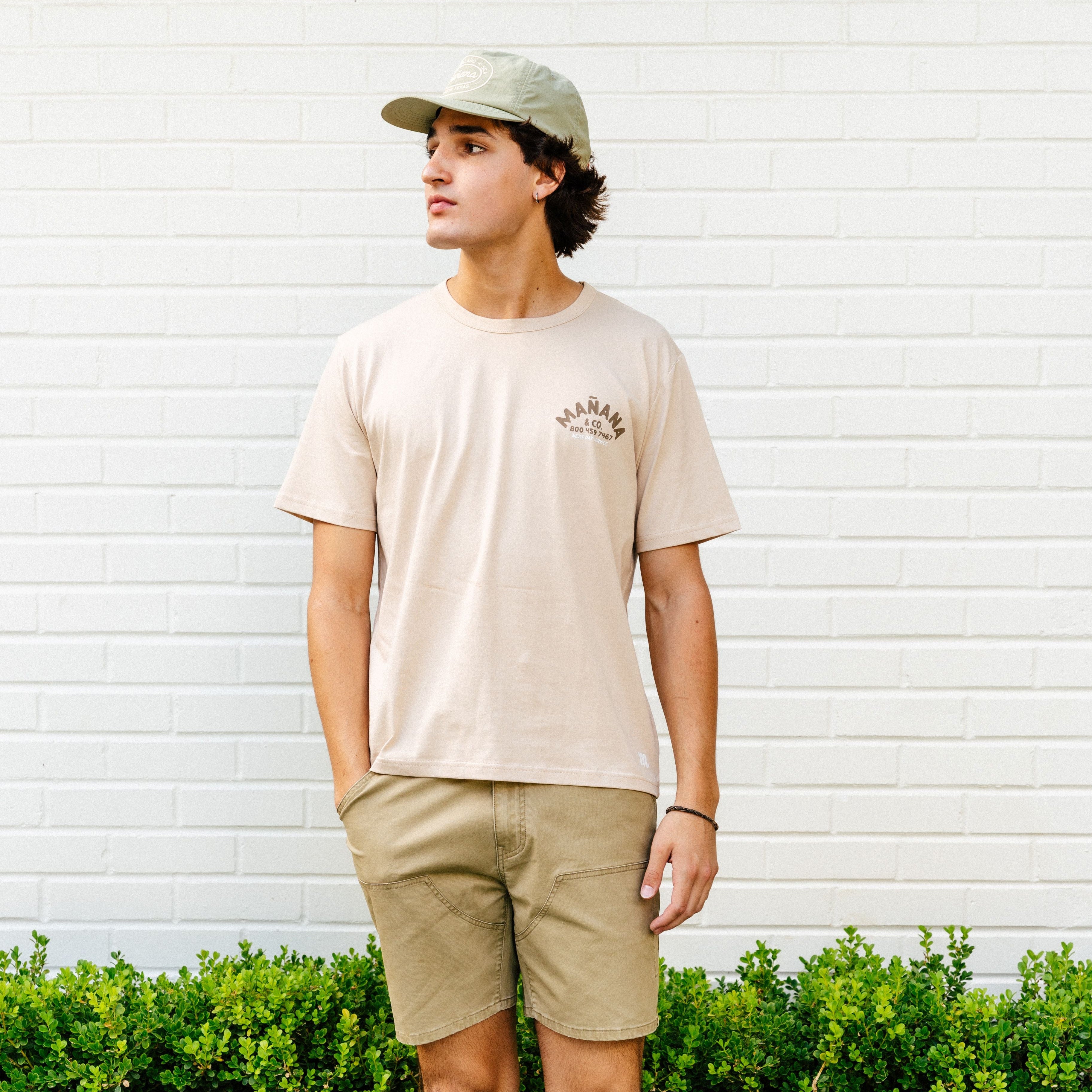 Manana Shop Tee - Tan