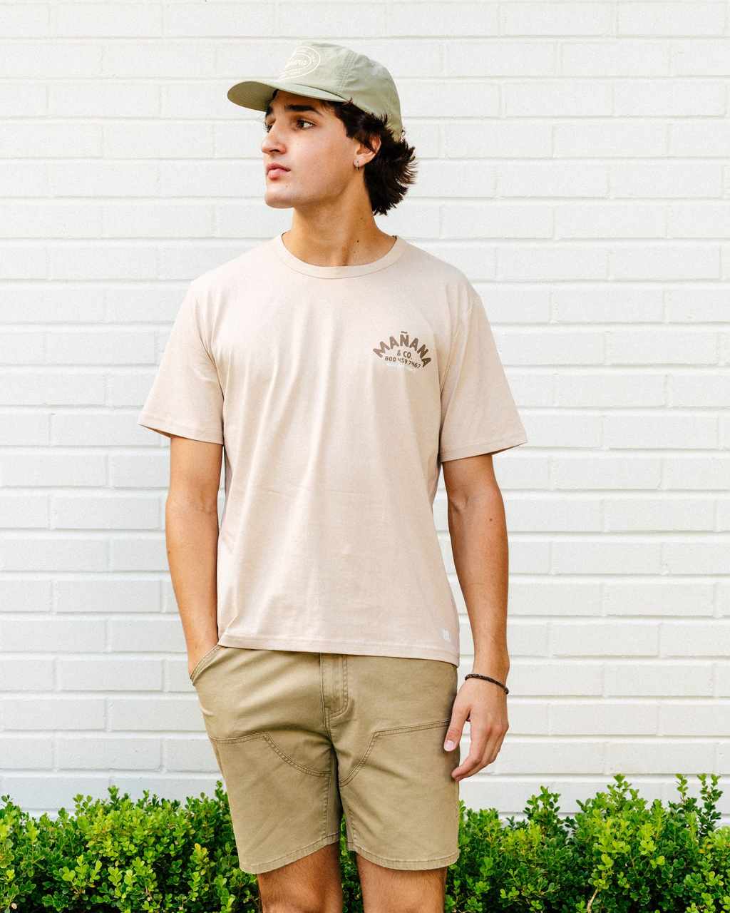Manana Shop Tee - Tan