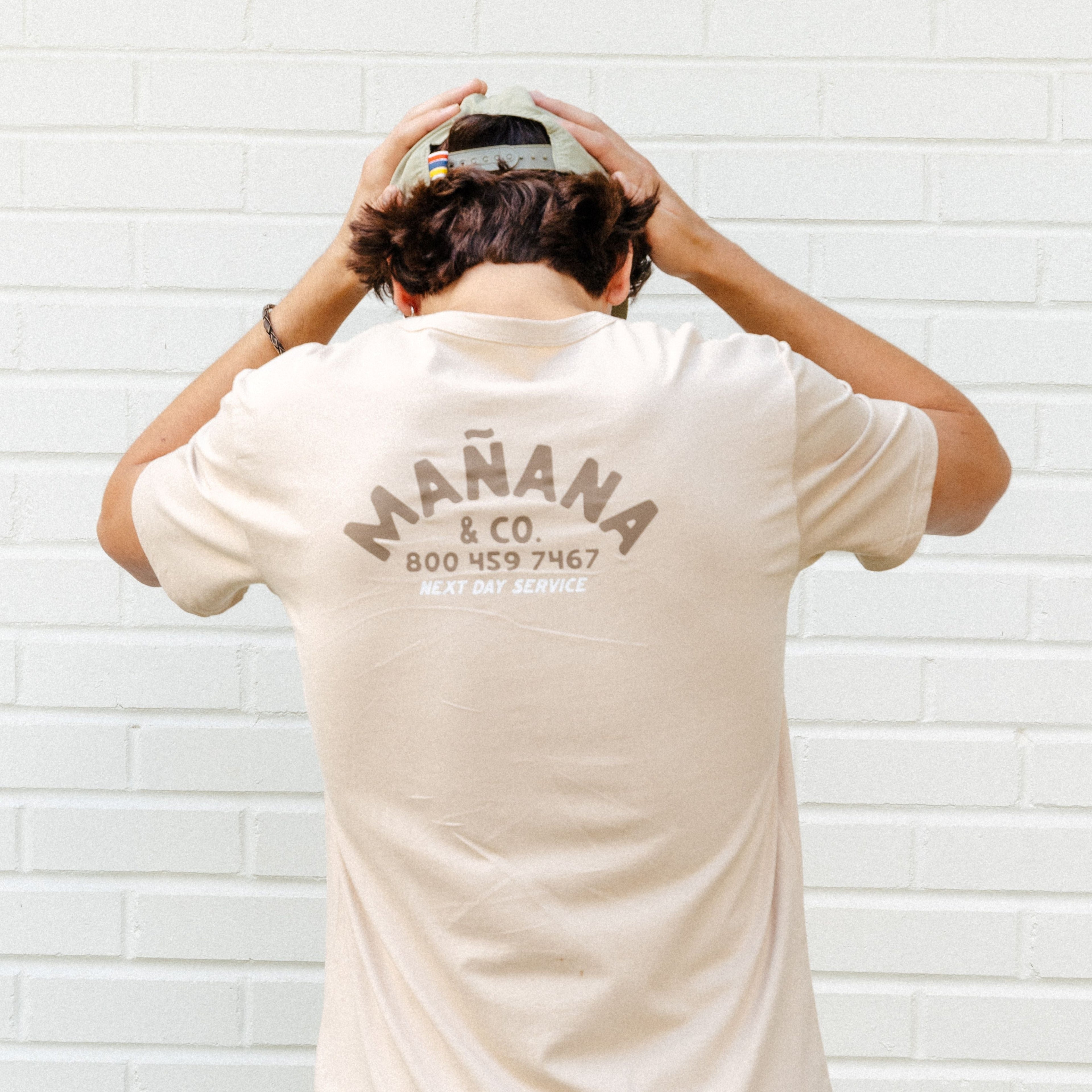 Manana Shop Tee - Tan
