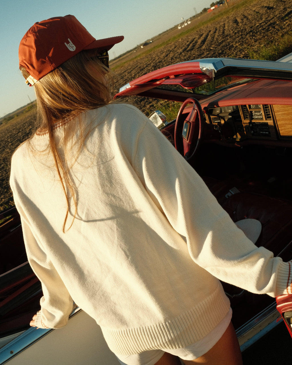 The Hook 'Em Mañana Sweater