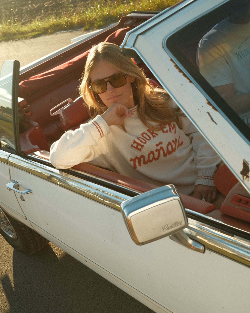 The Hook 'Em Mañana Sweater