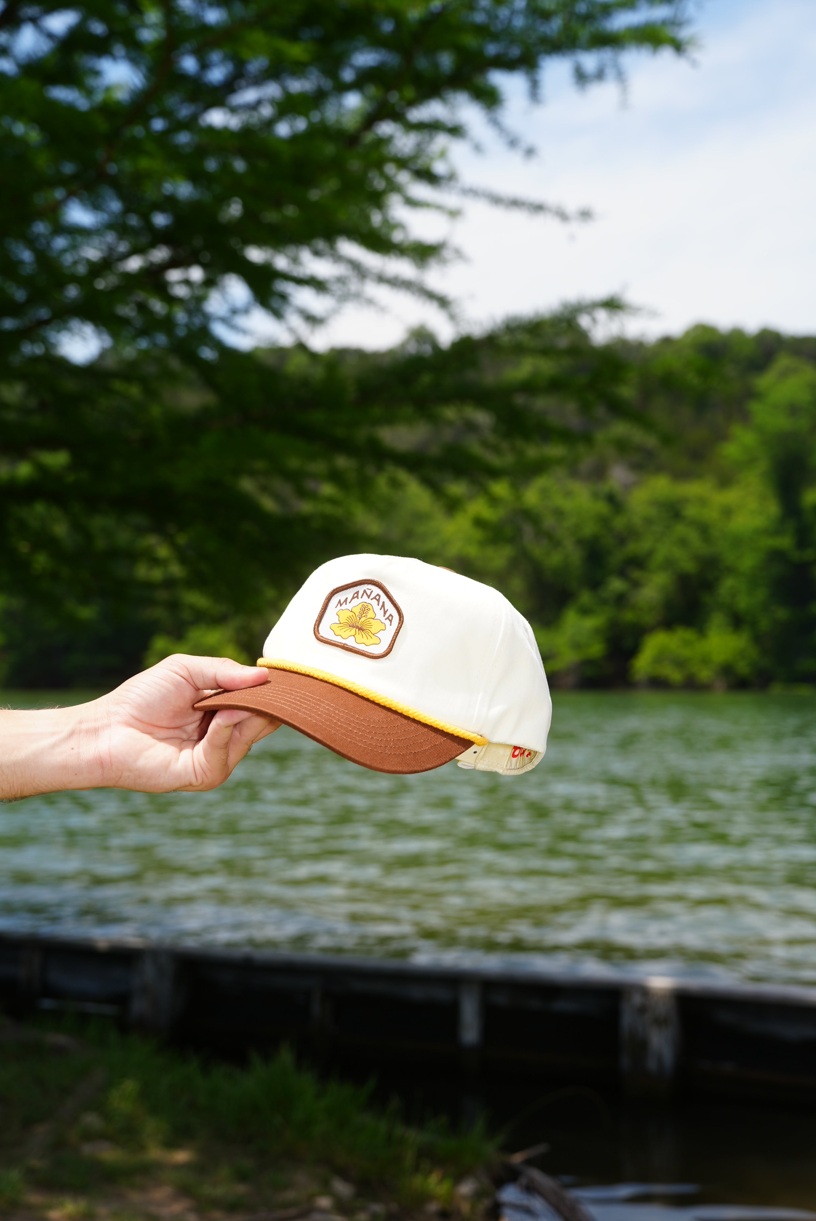 Hibiscus Twill Hat - Off White / Brown